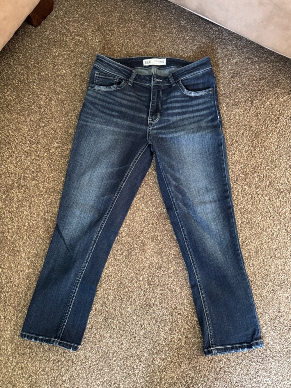 Stella Dark Blue Cropped Slim fit-mid-rise